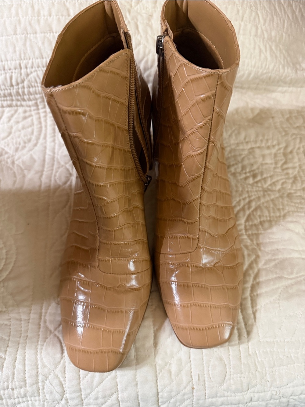 Marc Fisher Croc-Embossed Patent Ankle Booties in Camel Tan Leather. SZ 9